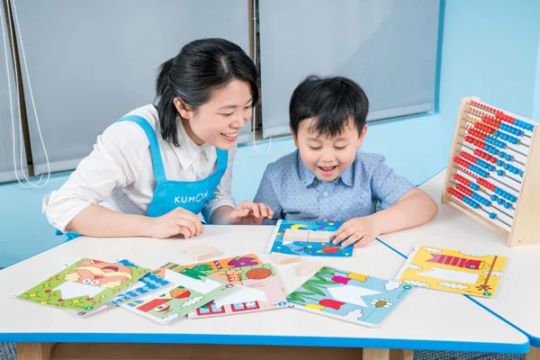 「KUMON TIME」在遊戲中 自然培養幼兒語文能力 「KUMON TIME」在遊戲中 自然培養幼兒語文能力